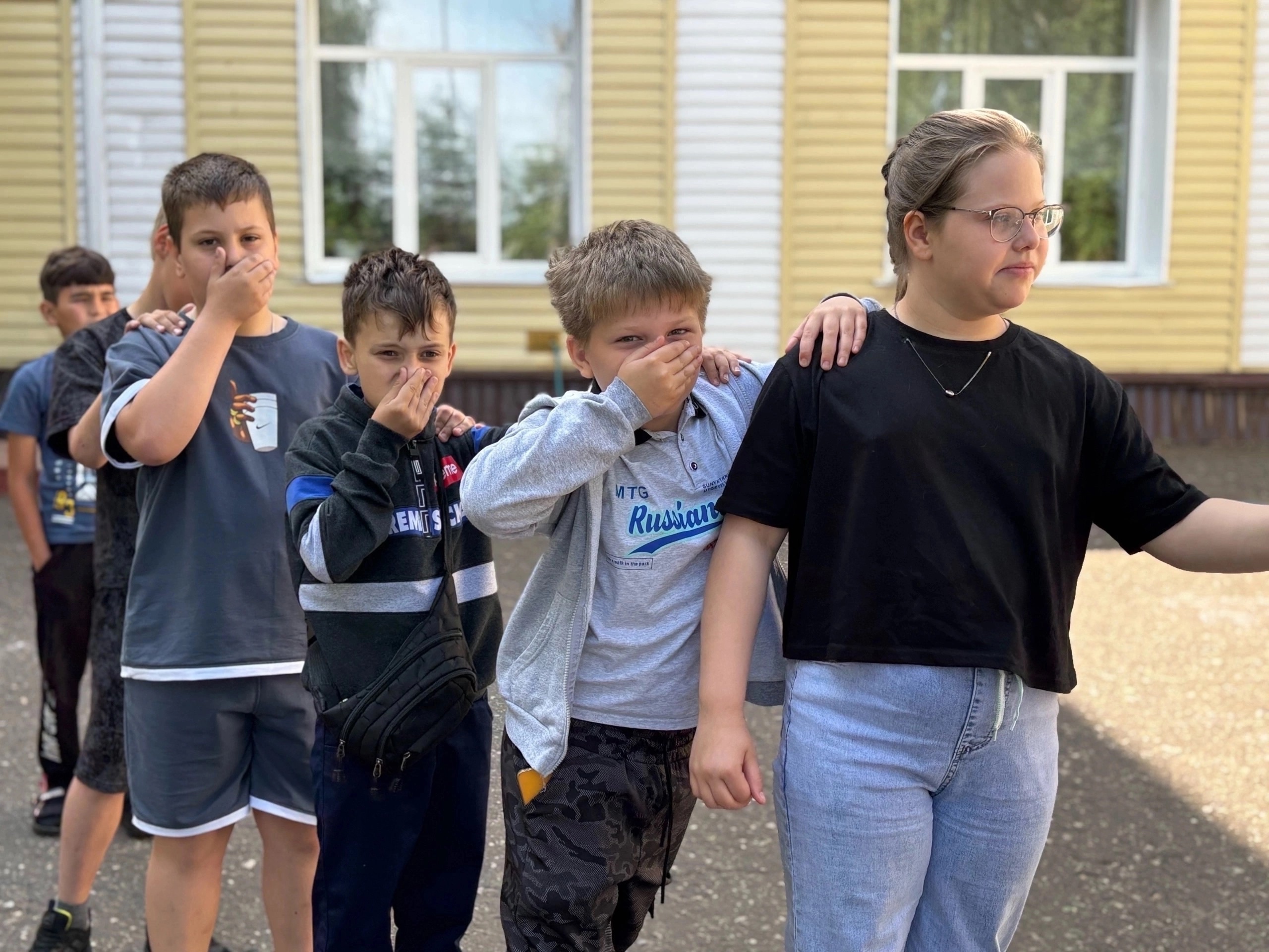 3 июня в рамках лагерной программы в МБОУ «СОШ №9» была проведена учебная эвакуация при возникновении условного пожара..
