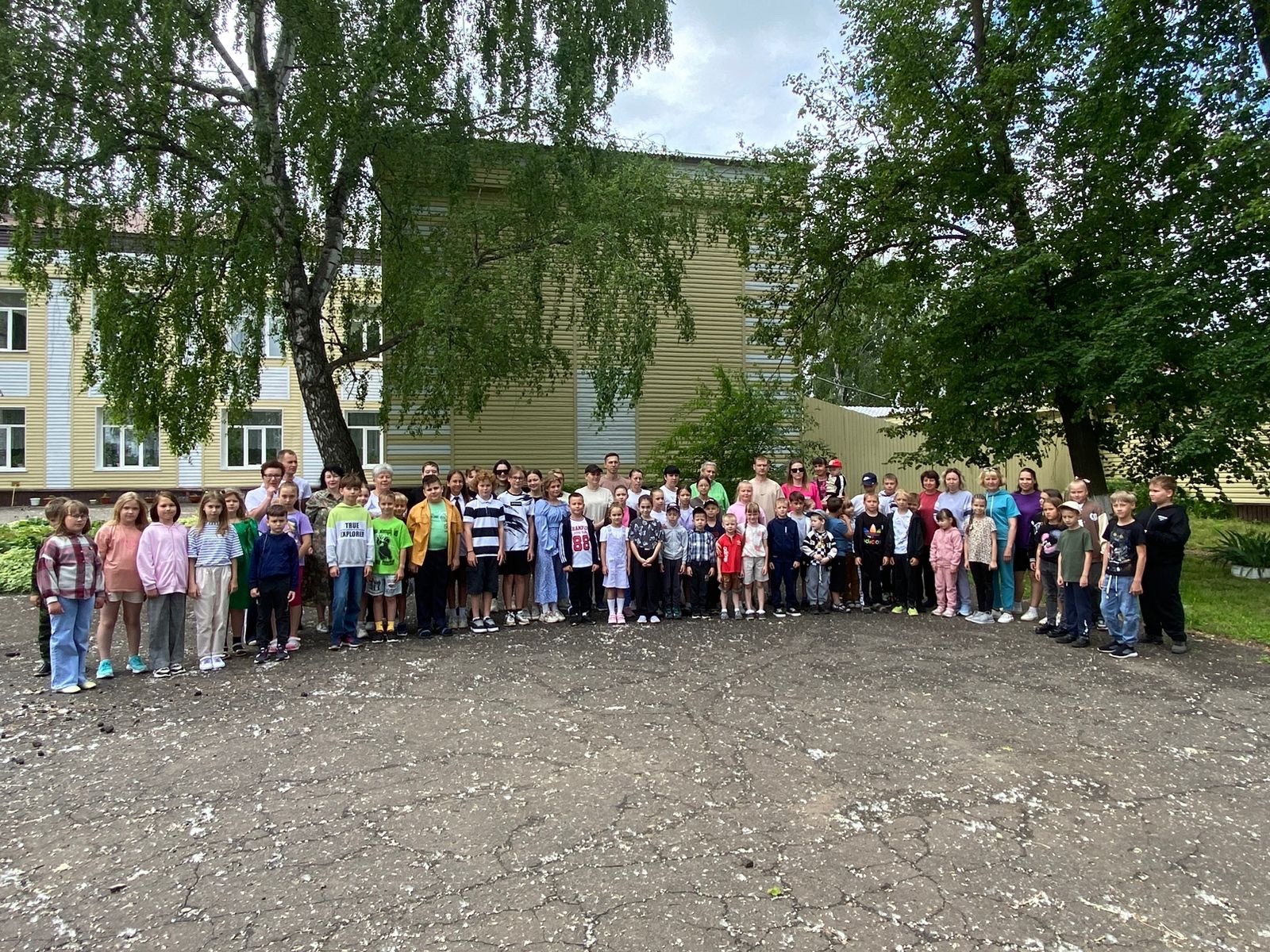 В лагере &amp;quot;Радуга&amp;quot; субботний день прошёл, как всегда насыщенно, ярко и с пользой..