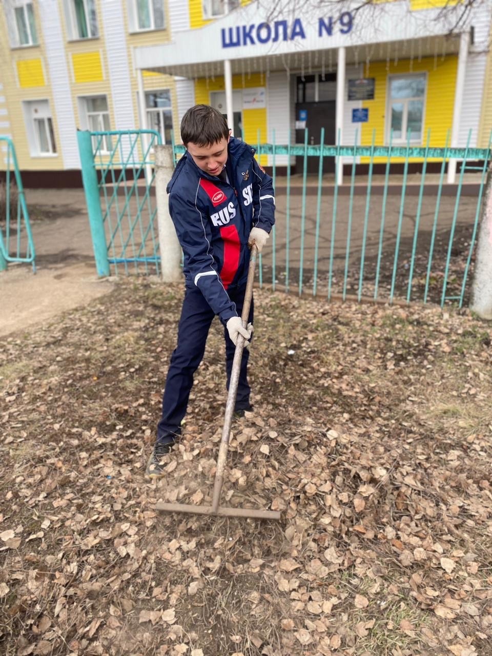 Сегодня эковолонтерский отряд 7 А класса принял участие в экологической акции &amp;quot;Мы за чистоту природы&amp;quot;.