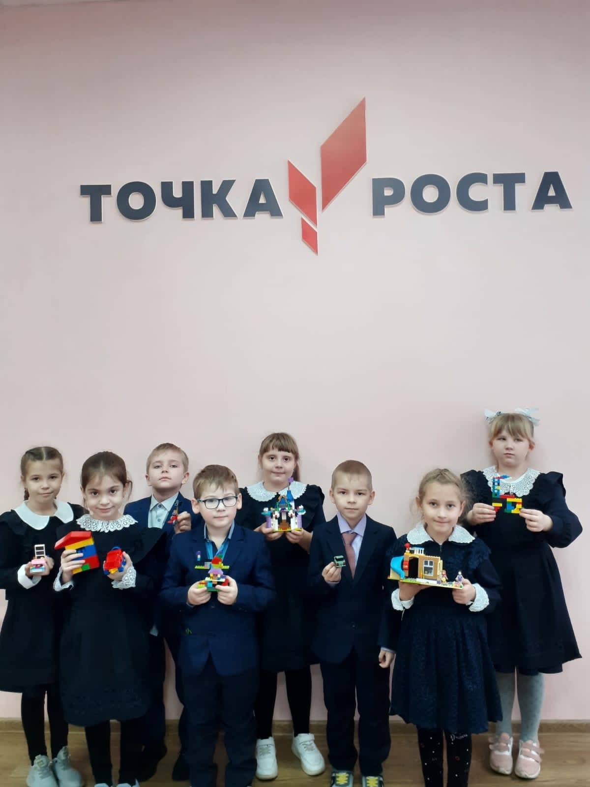 19 декабря первоклассники занимались в Точке роста..
