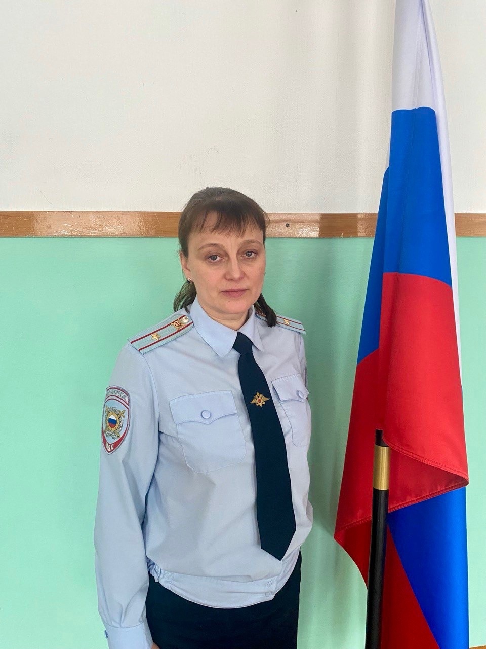 Инспектор ОПДН, лейтенант полиции Казакова Татьяна Валерьевна провела профилактическую беседу с учениками нашей школы..