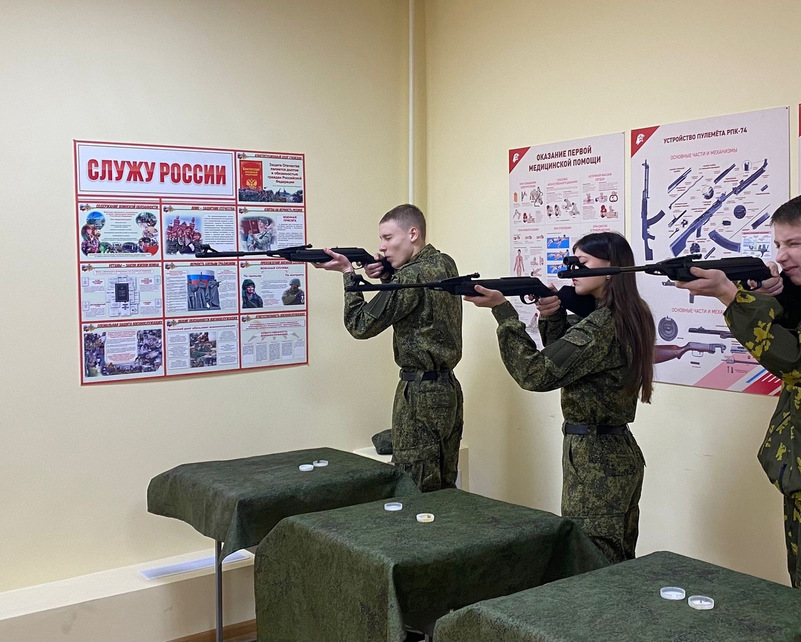 22 января на базе Дома Юнармии прошел муниципальный этап Всероссийского детско-юношеского фестиваля «Ворошиловский стрелок»..