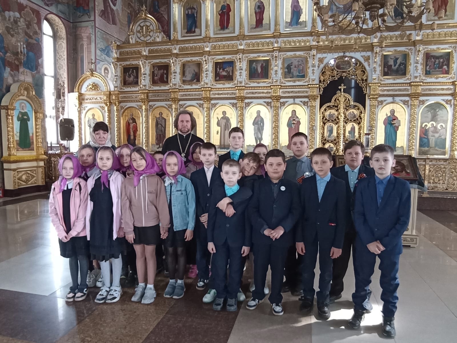 Продолжается работа в рамках духовно-нравственного воспитания учащихся..