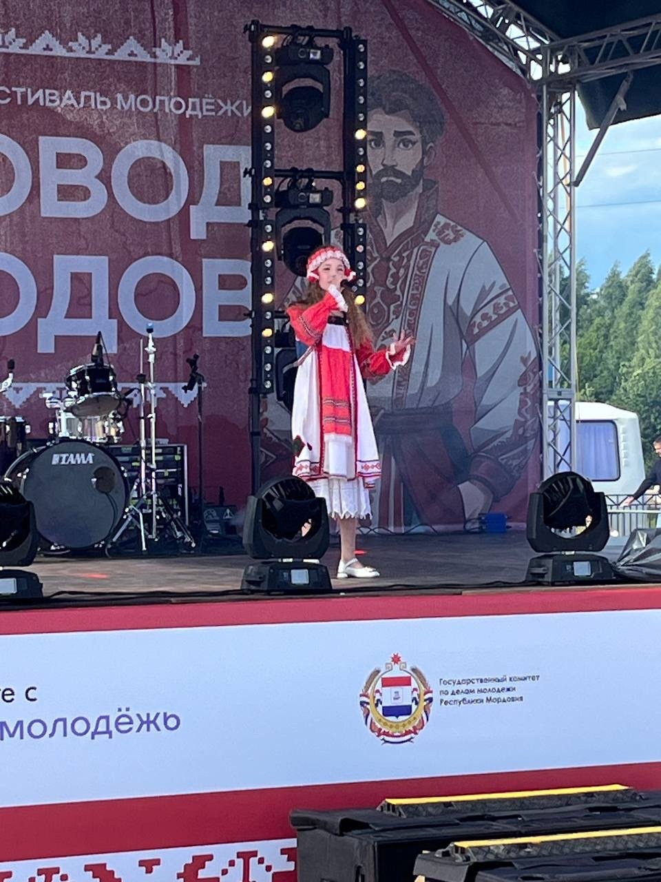 23 июня в Рузаевке отмечался День Молодёжи. На Площади Тысячелетия в рамках Республиканского фестиваля молодёжи «Хоровод народов» состоялась Концертная программа «Молодые таланты»..