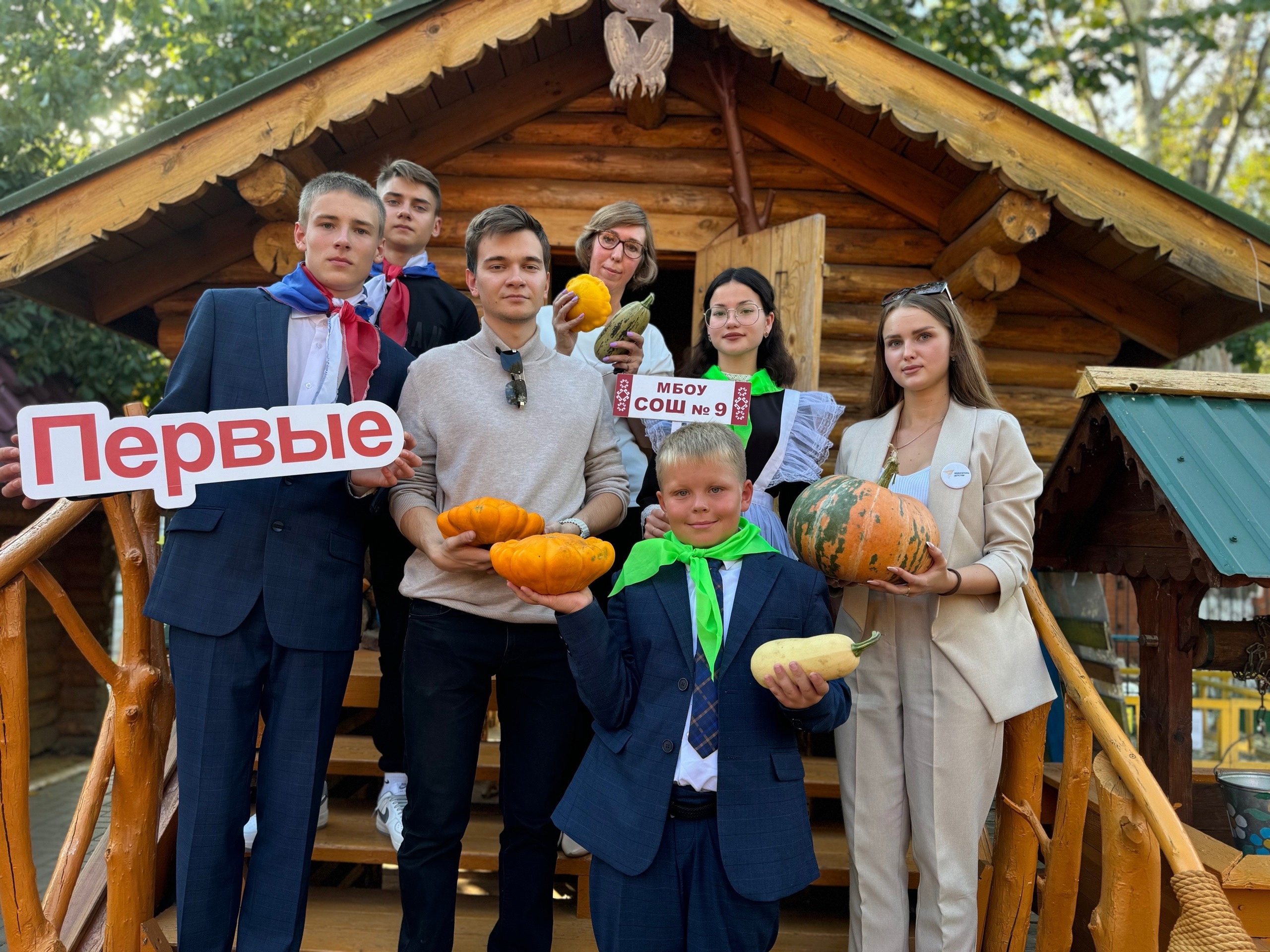 Учащиеся МБОУ «СОШ №9», родители,педагоги приняли участие в ежегодной благотворительной акции «Добрый урожай»!.