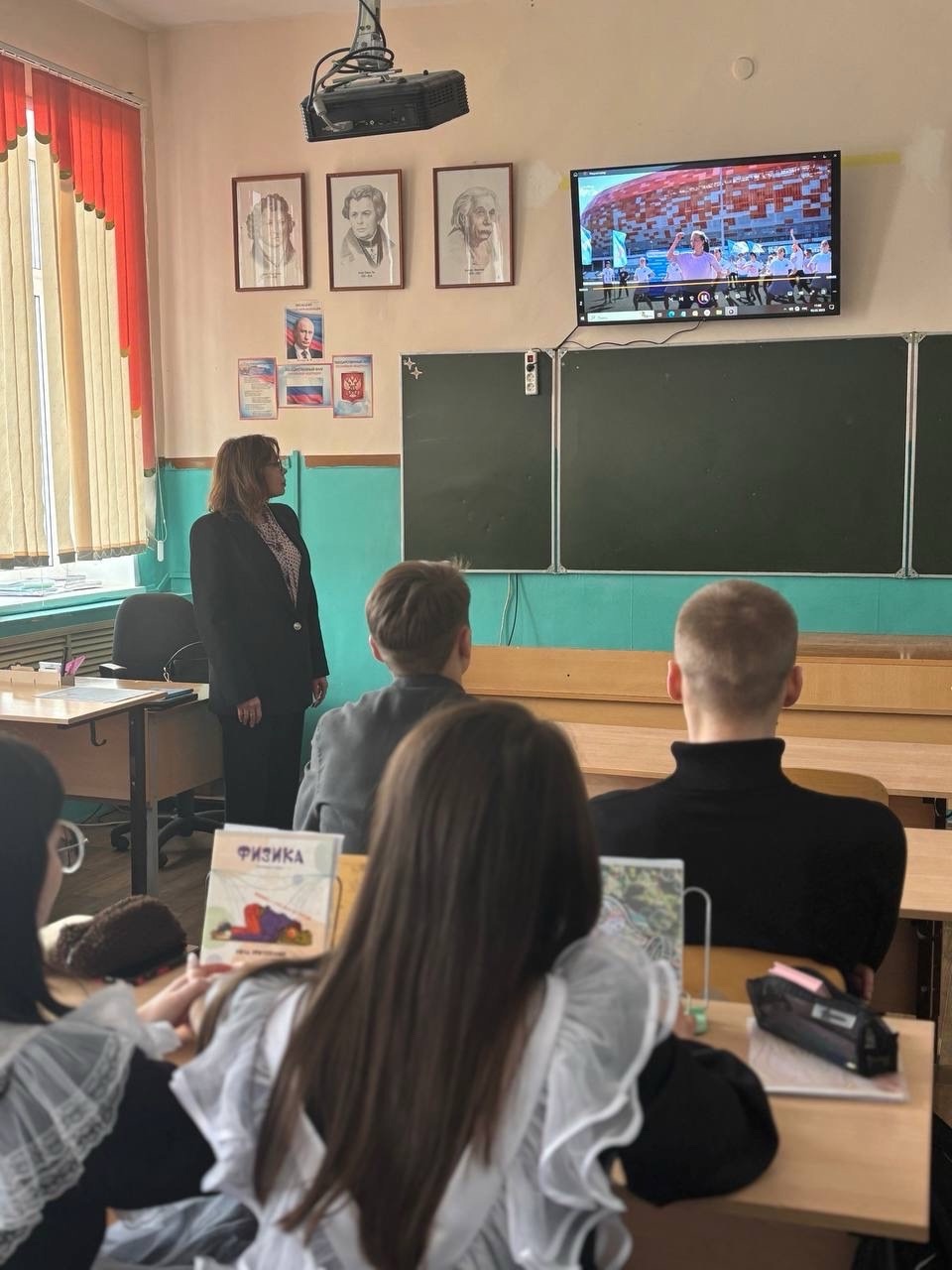 В рамках профориентационой работы 3 марта нашу школу посетили представители МГПУ им. М.Е. Евсевьева..