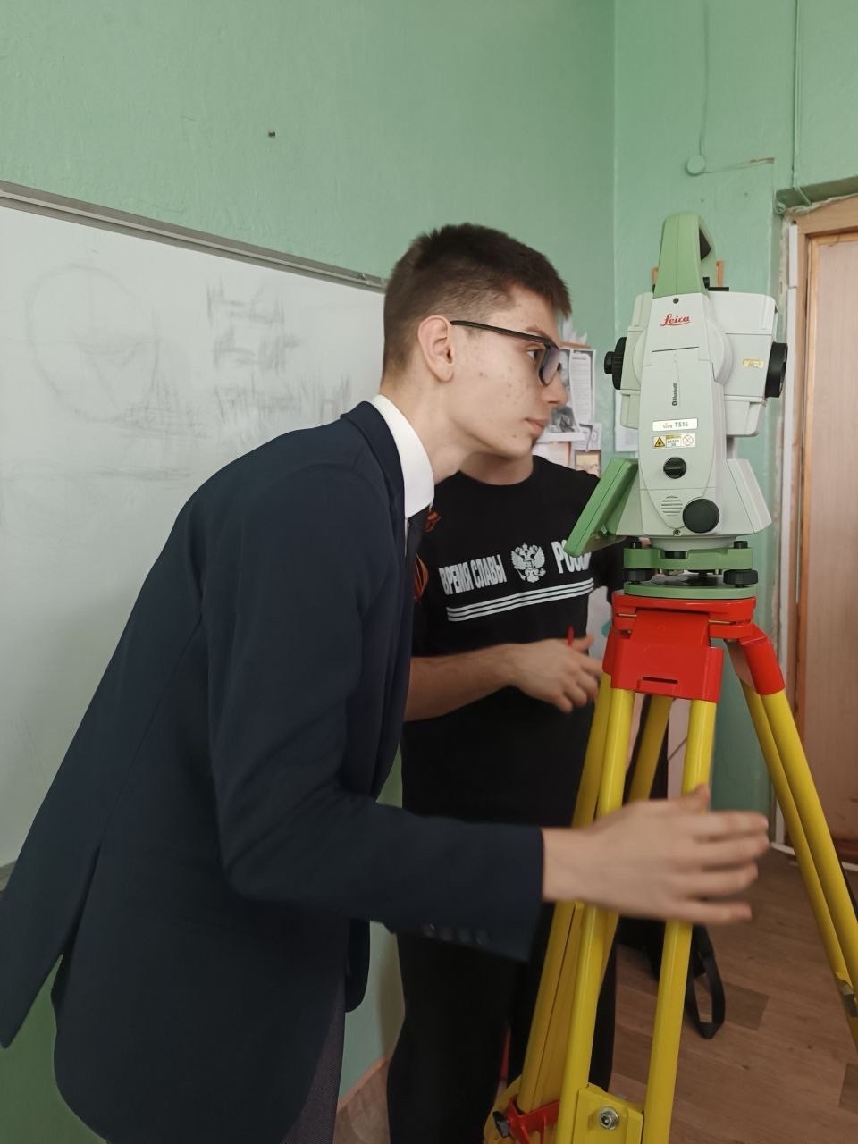 Приходи к нам учиться и будь в хорошей компании!.