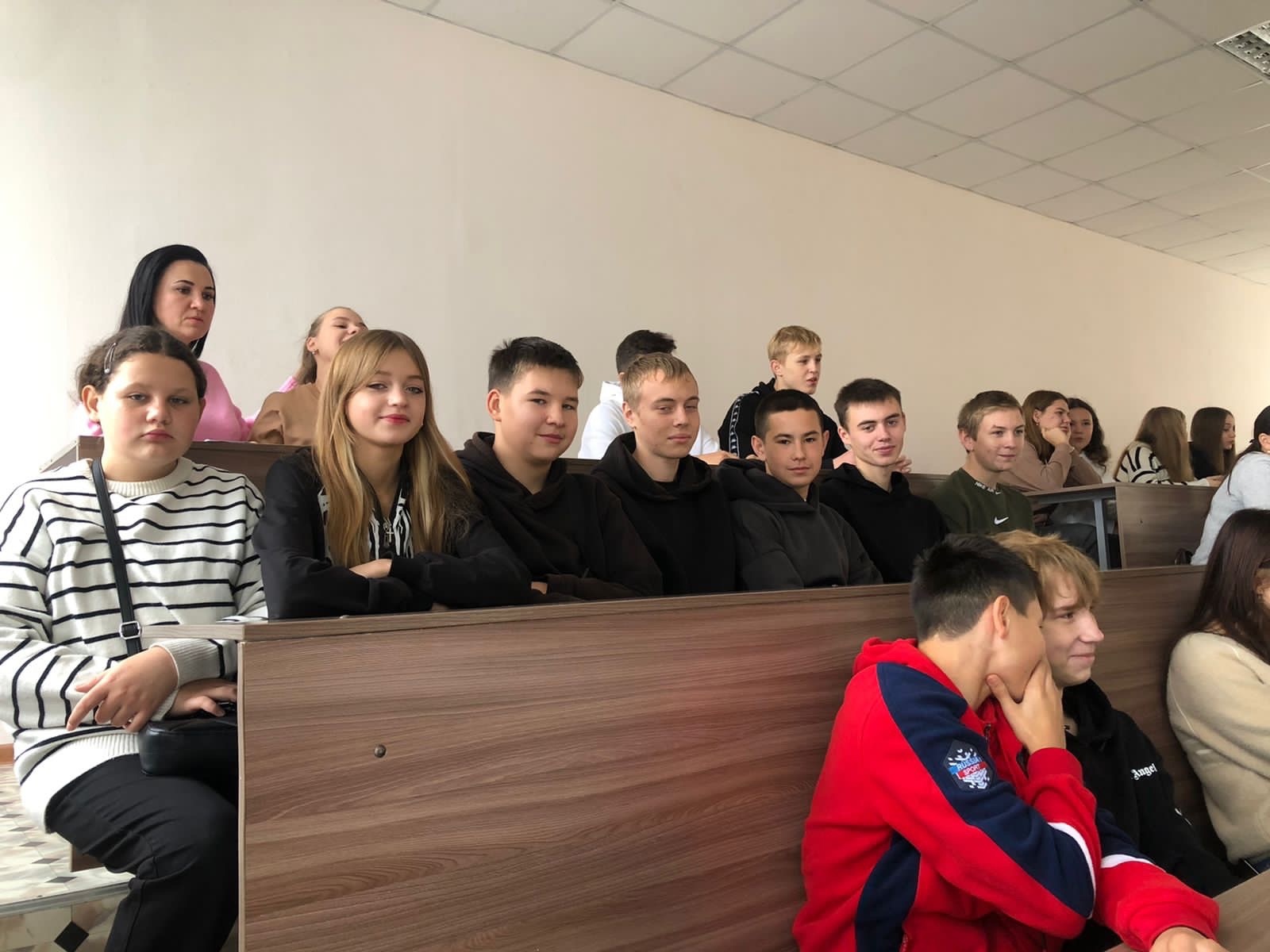 Рузаевский институт машиностроения НИ МГУ им.Н.П.Огарева пригласил старшеклассников, их родителей и всех желающих на презентацию федерального проекта «Профессионалитет».