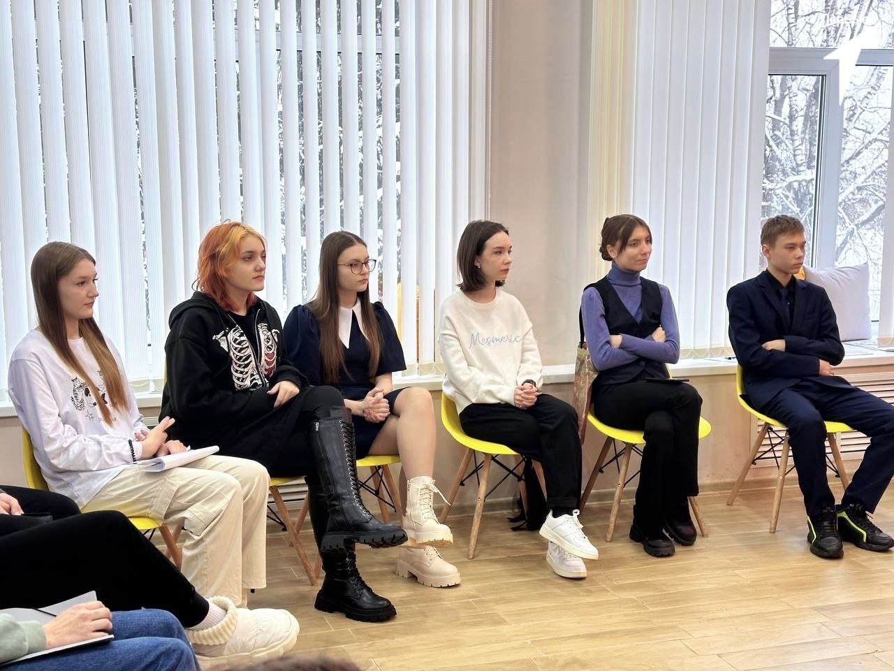 Захарова Екатерина, член Совета Первых МБОУ «СОШ 9» приняла участие в первом в новом году заседании местного Совета Первых Рузаевского района..