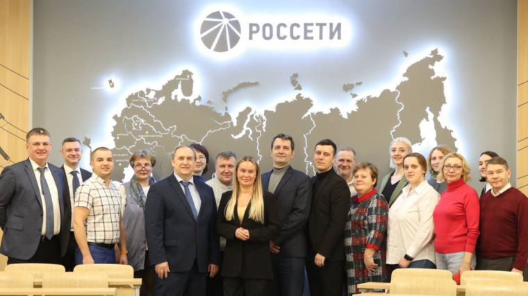 С 16 по 19 января на базе Московского энергетического института при поддержке ПАО Россети проходили курсы повышения квалификации для учителей физики..